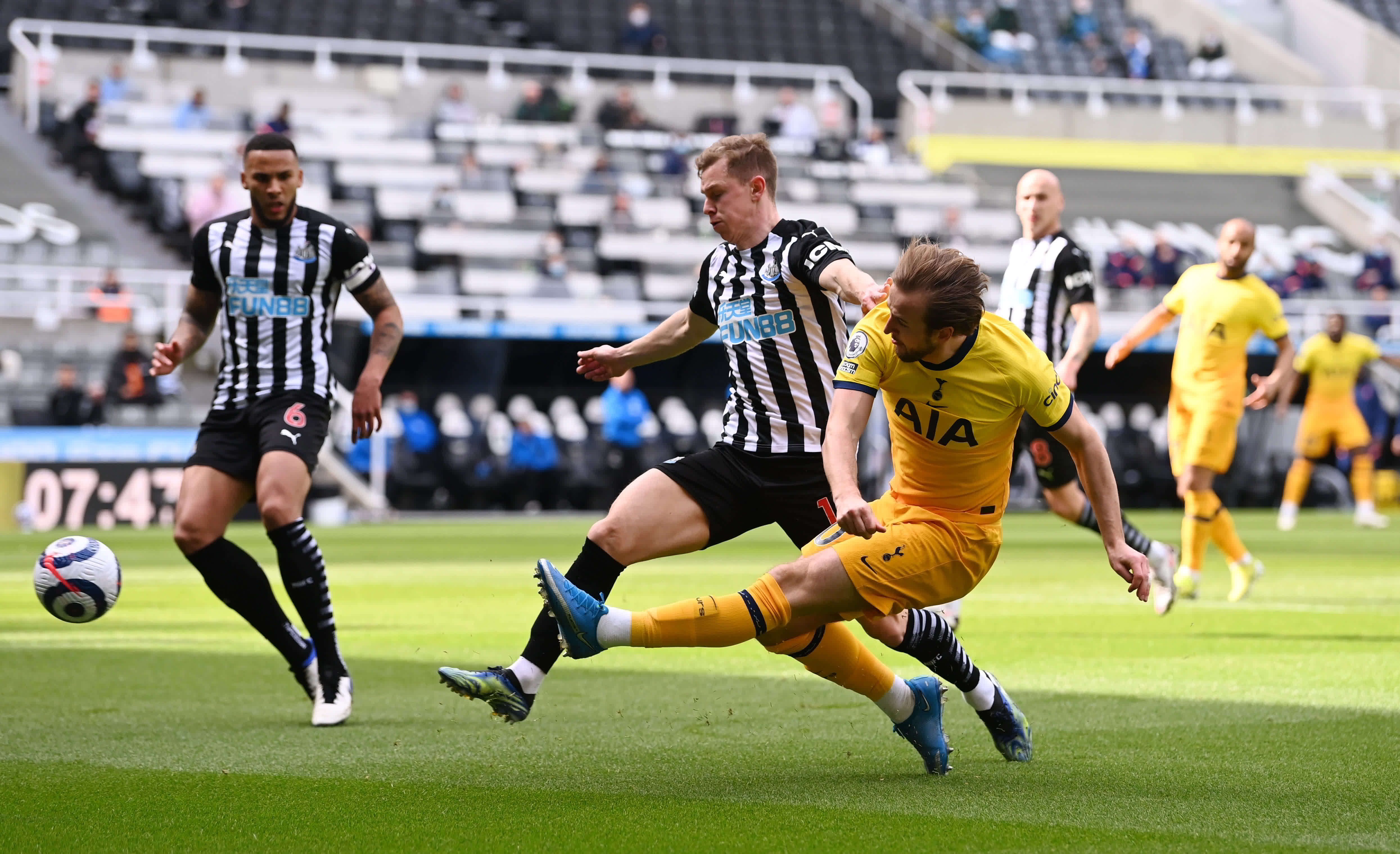 的转会费用 的转会费用