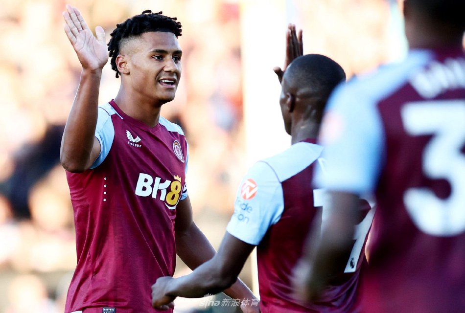 冲突频发的 冲突频发的